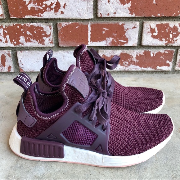 nmd xr1 burgundy womens